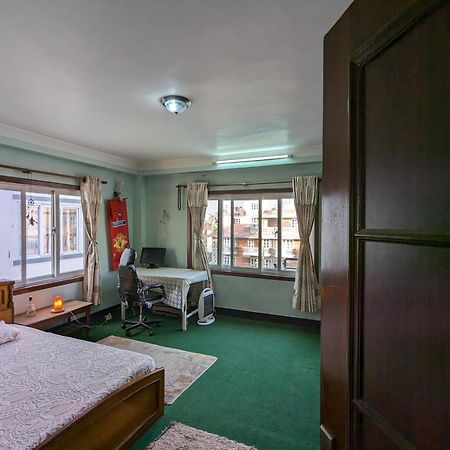 Family Home With Rooftop Access And Mountain View Катманду Экстерьер фото